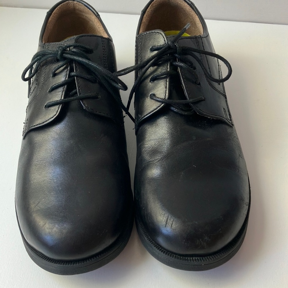 Classic Black Boys Dress Shoes - Picture 3 of 6
